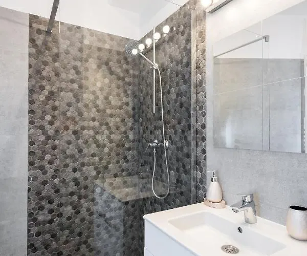 Escape-unirii Apartment