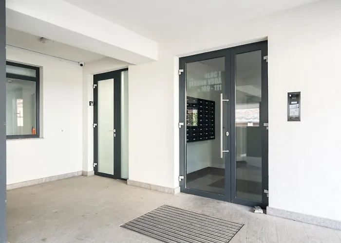 Escape-unirii * ブカレスト